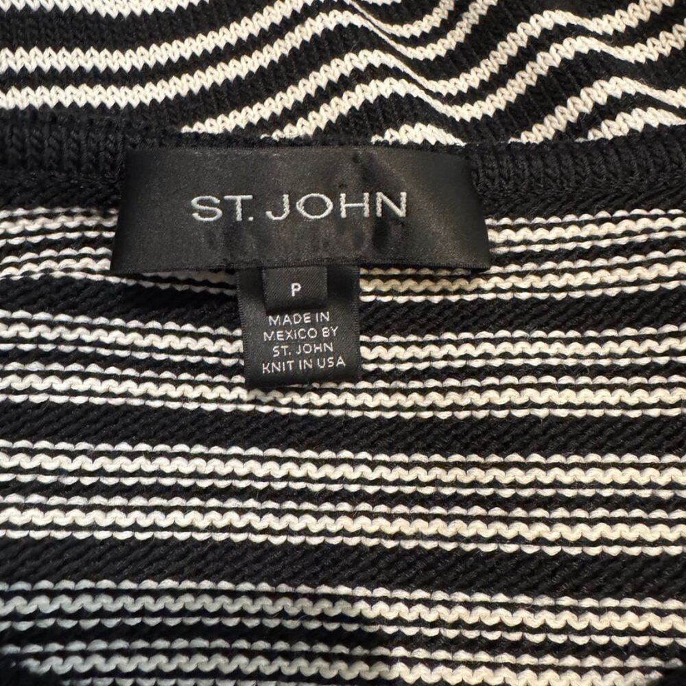 ST JOHN luxury black and white striped sweater Size P or Small EUC - Picture 4 of 6